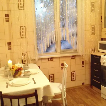 Apartment On Chervyakova 2-3 *
