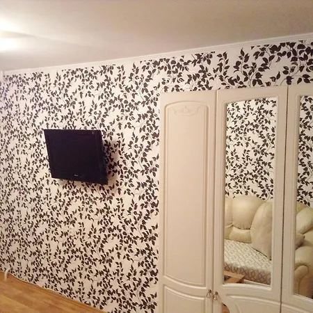 Apartment On Chervyakova 2-3