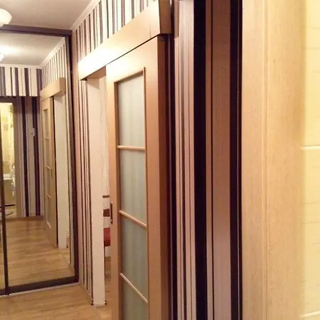 Apartment On Chervyakova 2-3 *